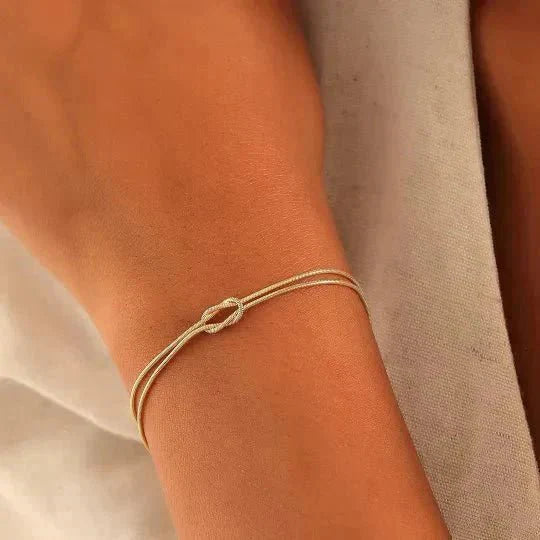 Bestfriends Bond Knot Bracelets - Hidden Forever
